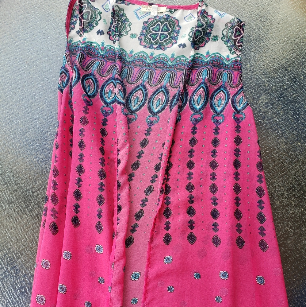 Women's Small, Shaw